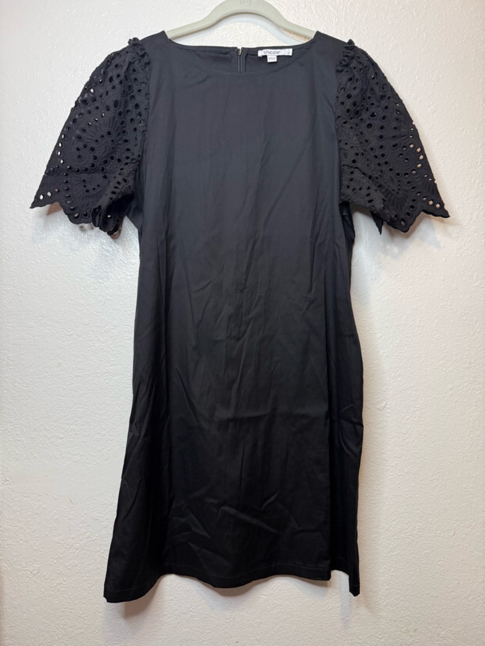 Chico’s Black Shift Dress With Eyelet Sleeves Zip Back Pockets Size 1 Date Night